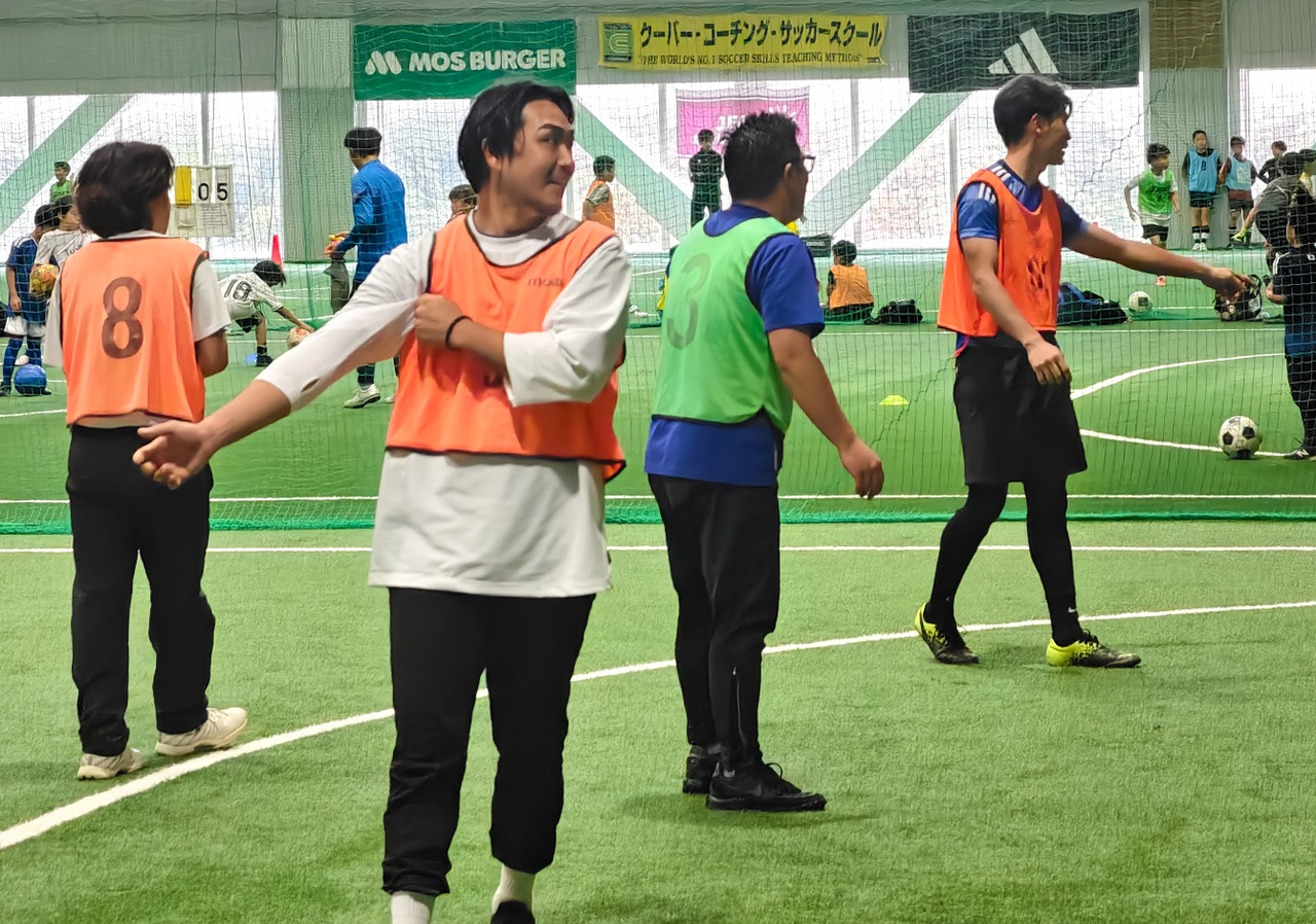 コート上の参加者の様子